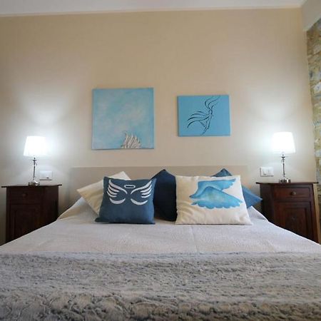 Cabane Bed And Breakfast Garlenda Exterior foto